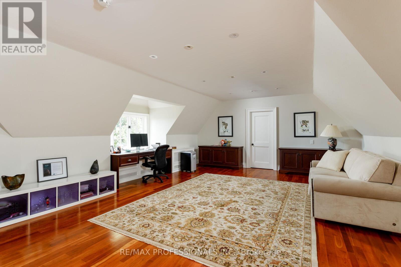 43 The Kingsway, Toronto, Ontario  M8X 2S9 - Photo 43 - W12476896