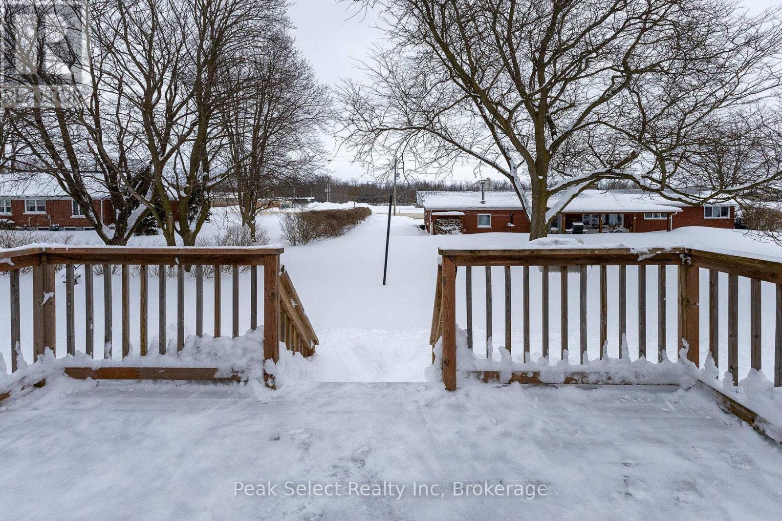 275 Mccourt Place, North Perth, Ontario  N0G 1B0 - Photo 18 - X12660626