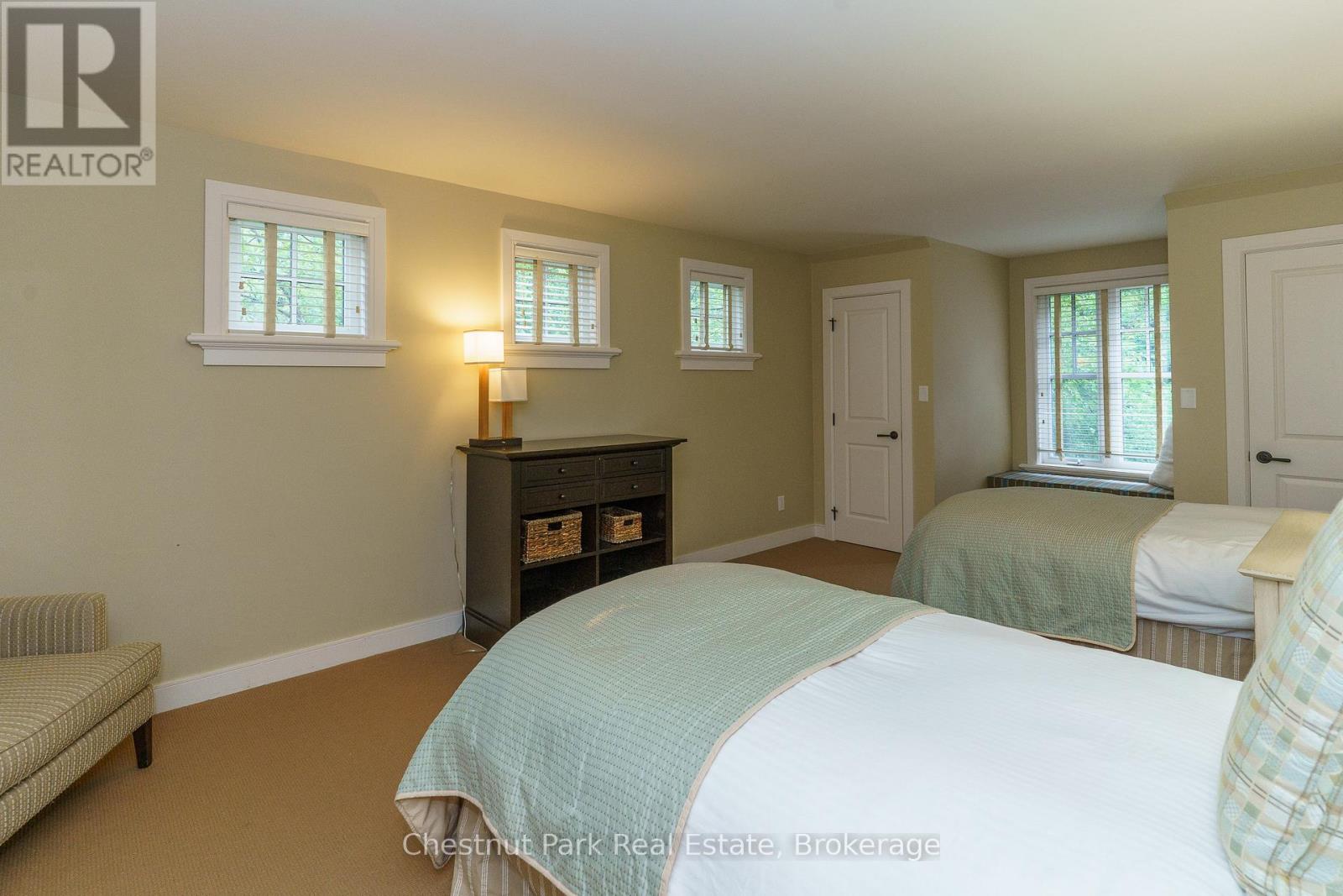 501 Glen Abbey Way E, Seguin, Ontario  P2A 2W8 - Photo 18 - X12660642