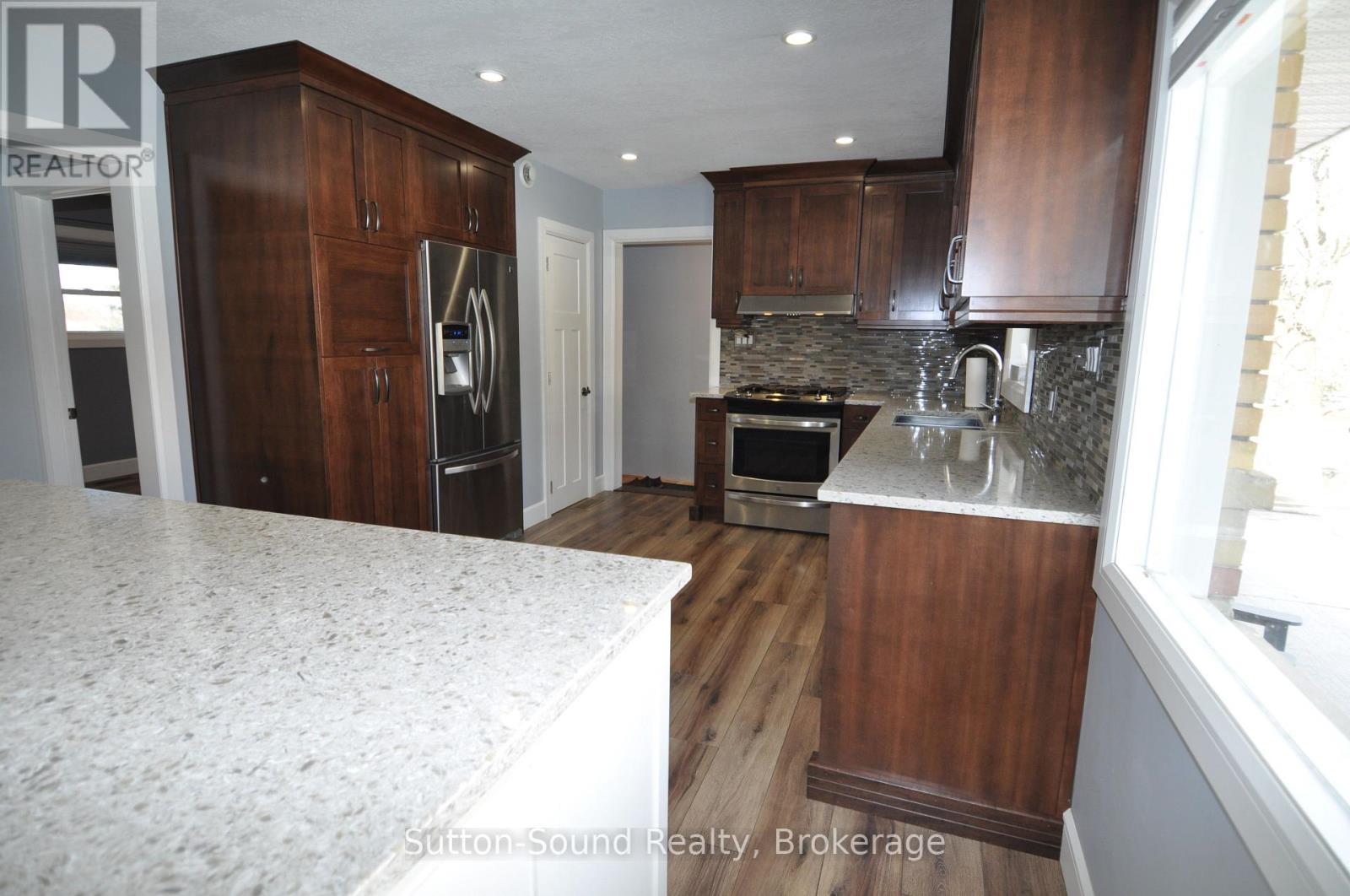 10 Brownlee Street S, South Bruce, Ontario  N0G 2S0 - Photo 11 - X12660662