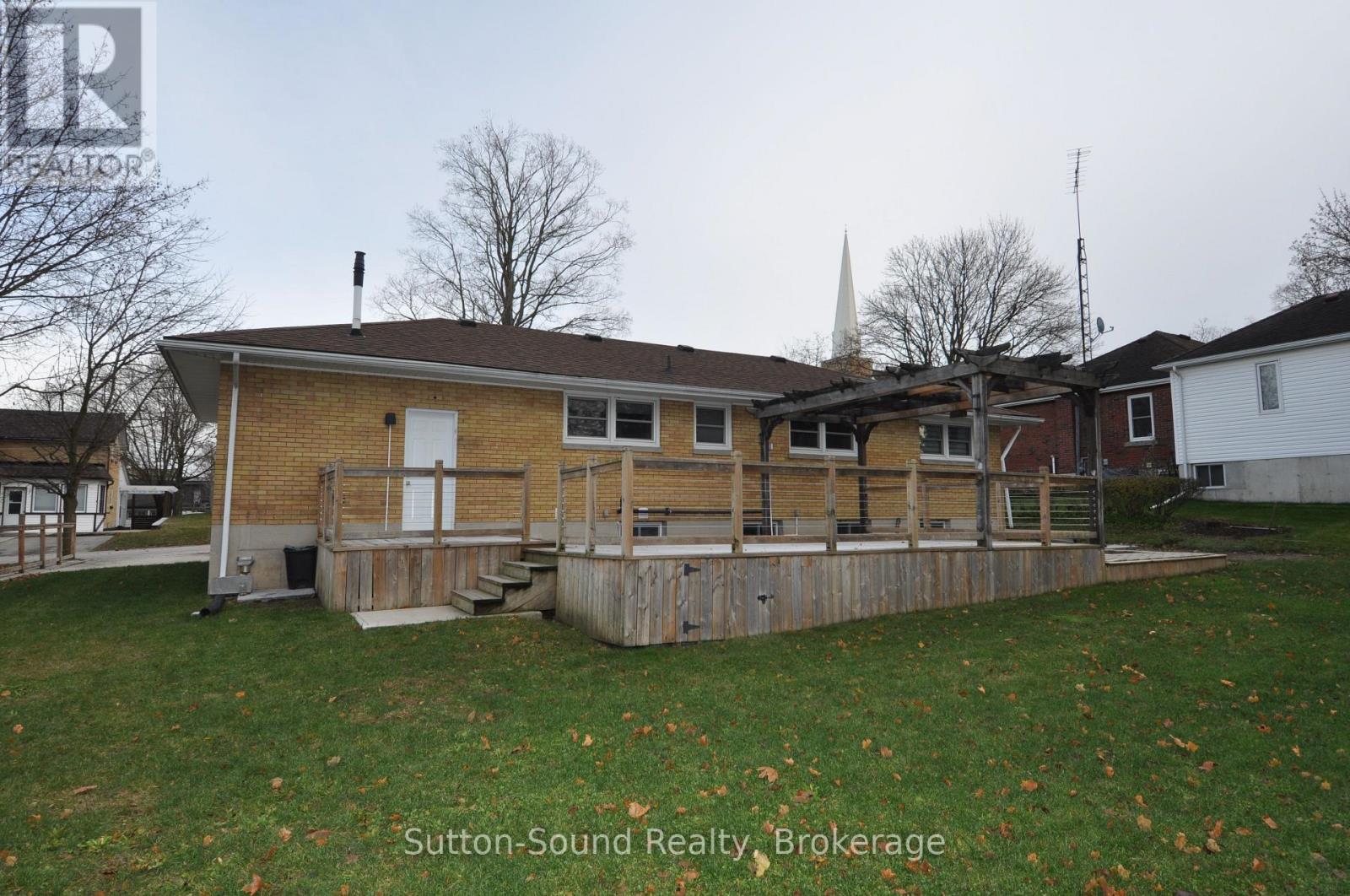 10 Brownlee Street S, South Bruce, Ontario  N0G 2S0 - Photo 2 - X12660662