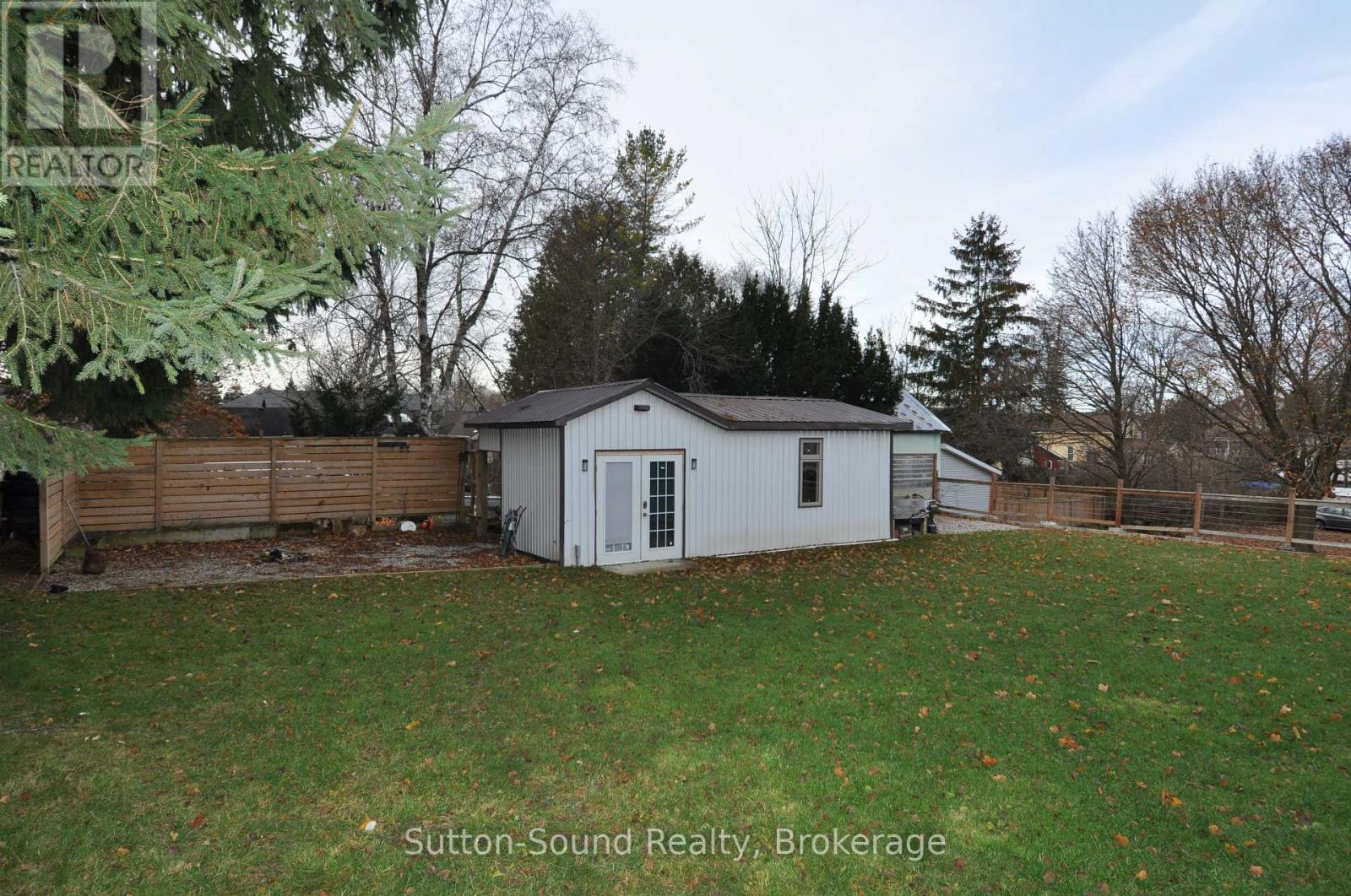 10 Brownlee Street S, South Bruce, Ontario  N0G 2S0 - Photo 7 - X12660662