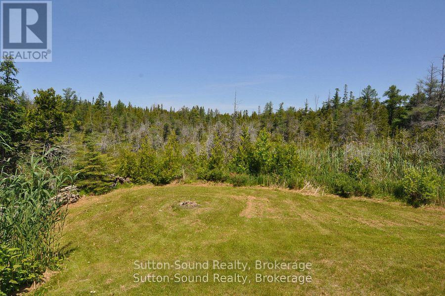 1 Williamson Place, South Bruce Peninsula, Ontario  N0H 2T0 - Photo 25 - X12660692