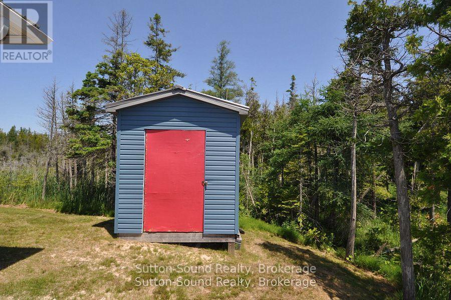 1 Williamson Place, South Bruce Peninsula, Ontario  N0H 2T0 - Photo 28 - X12660692
