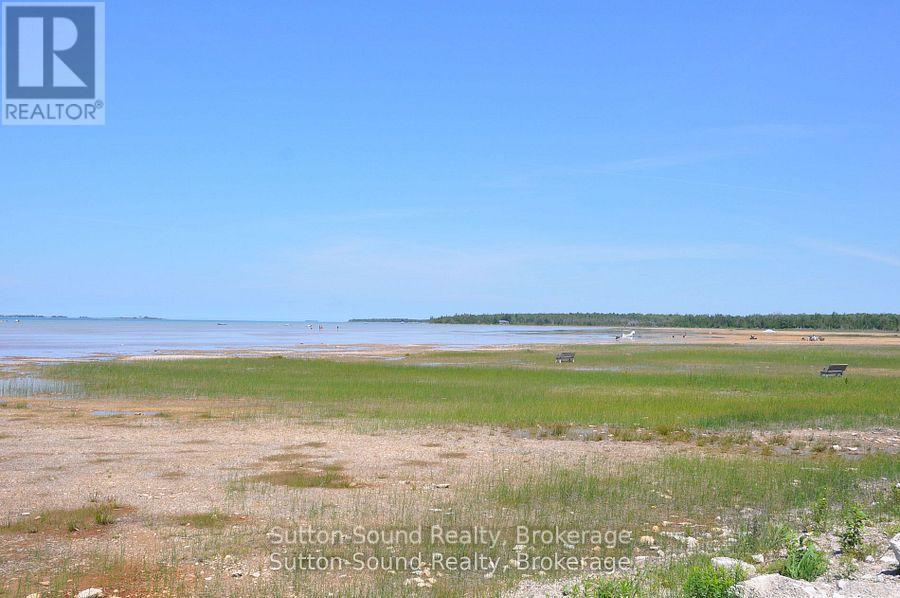 1 Williamson Place, South Bruce Peninsula, Ontario  N0H 2T0 - Photo 29 - X12660692