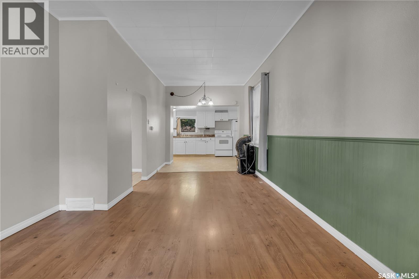 2223 Toronto Street, Regina, Saskatchewan  S4P 1N5 - Photo 8 - SK015625