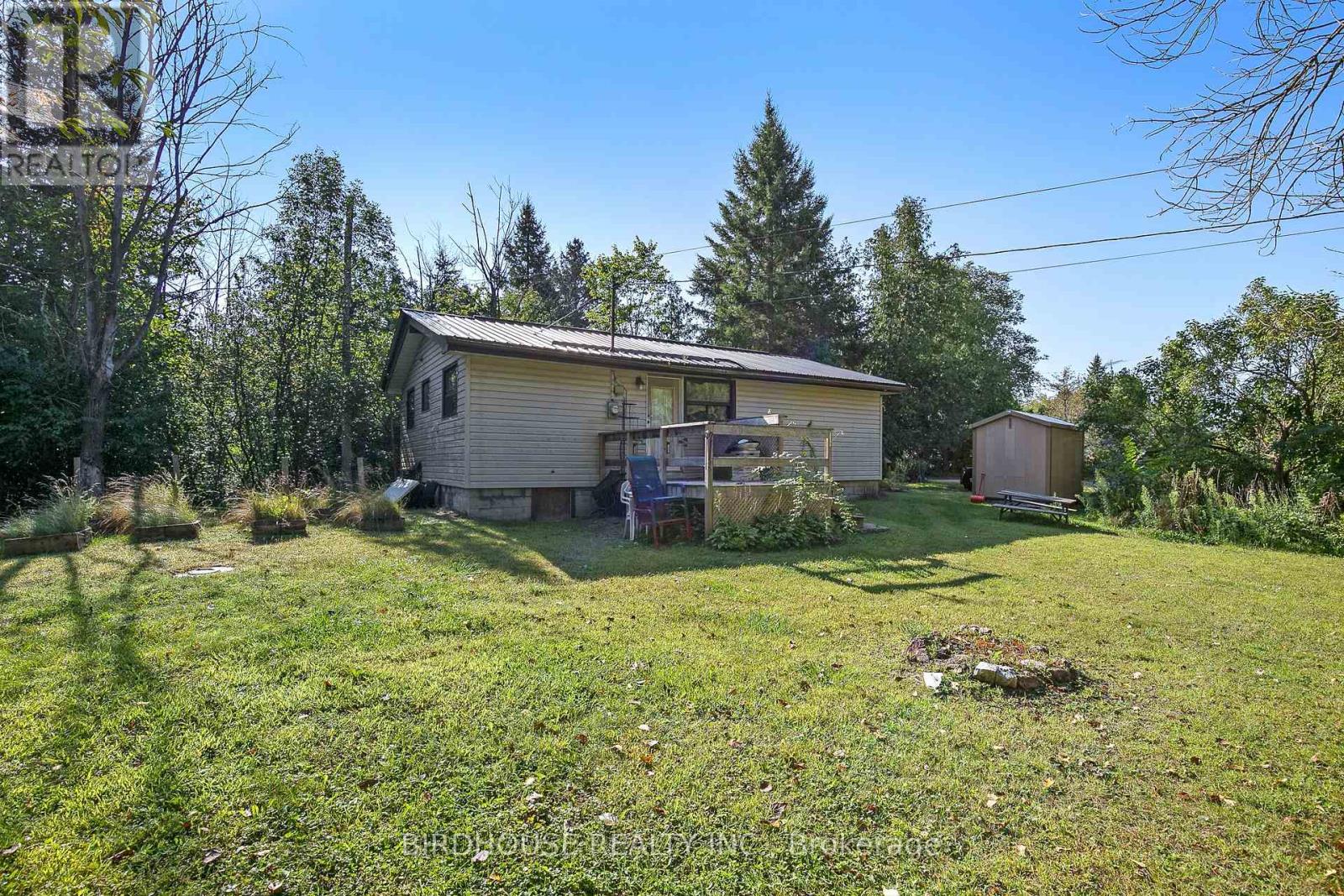 15 Cedar Nook Road, Kawartha Lakes, Ontario  K0M 1K0 - Photo 6 - X12660862