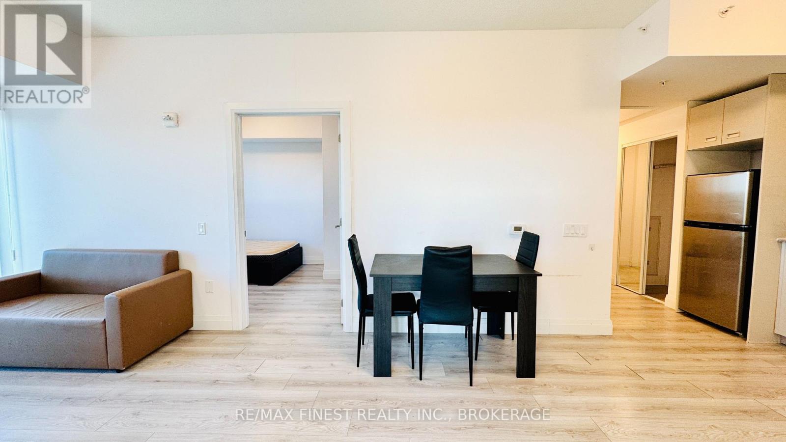 733 - 652 Princess Street, Kingston, Ontario  K7L 1E5 - Photo 9 - X12660746