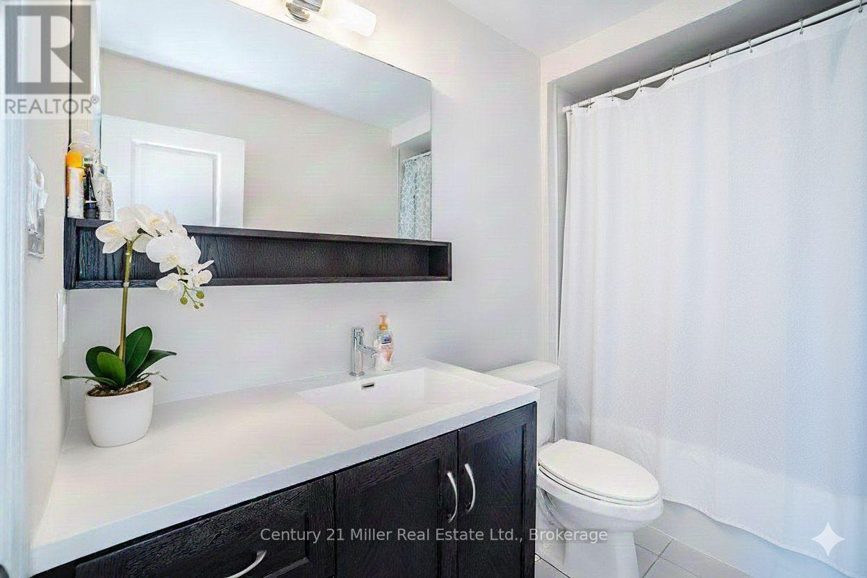 399 Threshing Mill Boulevard, Oakville, Ontario  L6H 0P5 - Photo 16 - W12660866