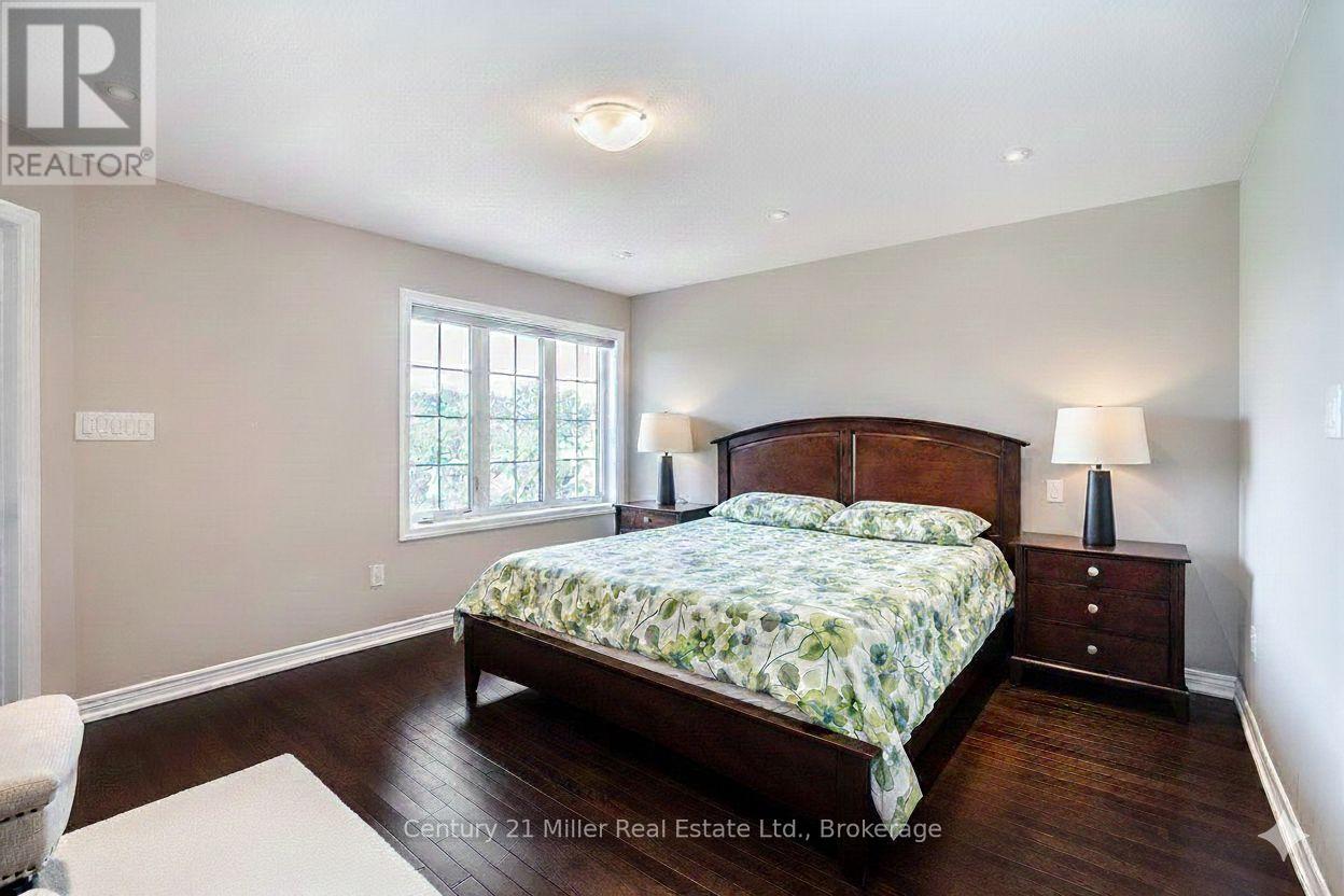 399 Threshing Mill Boulevard, Oakville, Ontario  L6H 0P5 - Photo 11 - W12660866