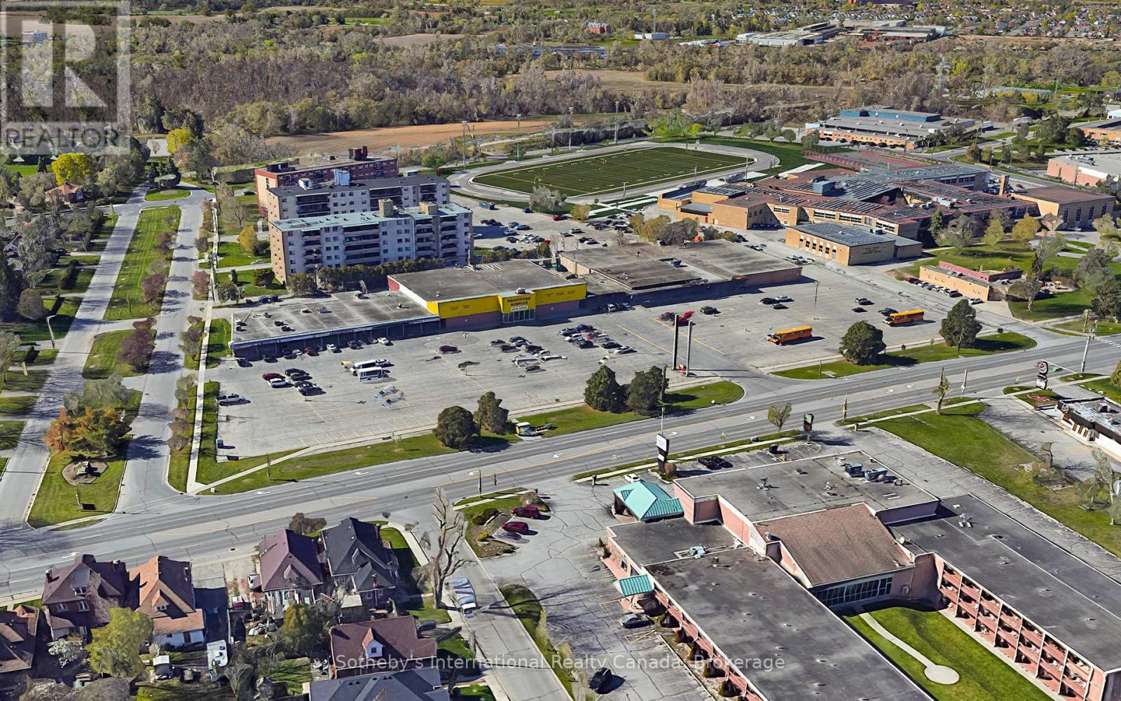 661 COLBORNE STREET, Brantford, Ontario