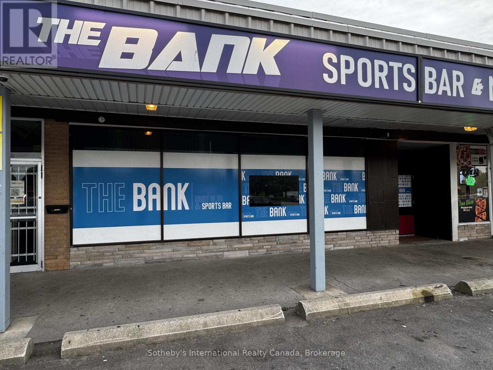 661 Colborne Street, Brantford, Ontario  N3S 3M8 - Photo 6 - X12489918