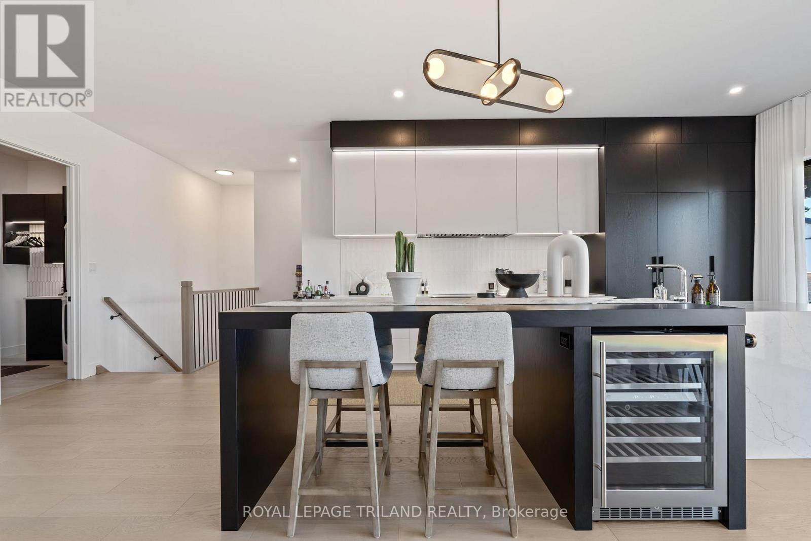 3455 Grand Oak Crossing, London South (South V), Ontario  N6P 0G7 - Photo 11 - X12660604