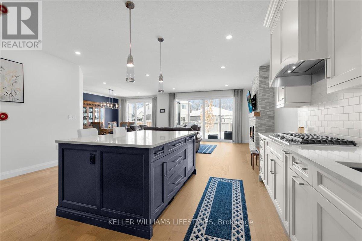 956 Eagletrace Drive, London North, Ontario  N6G 3X9 - Photo 11 - X12660772