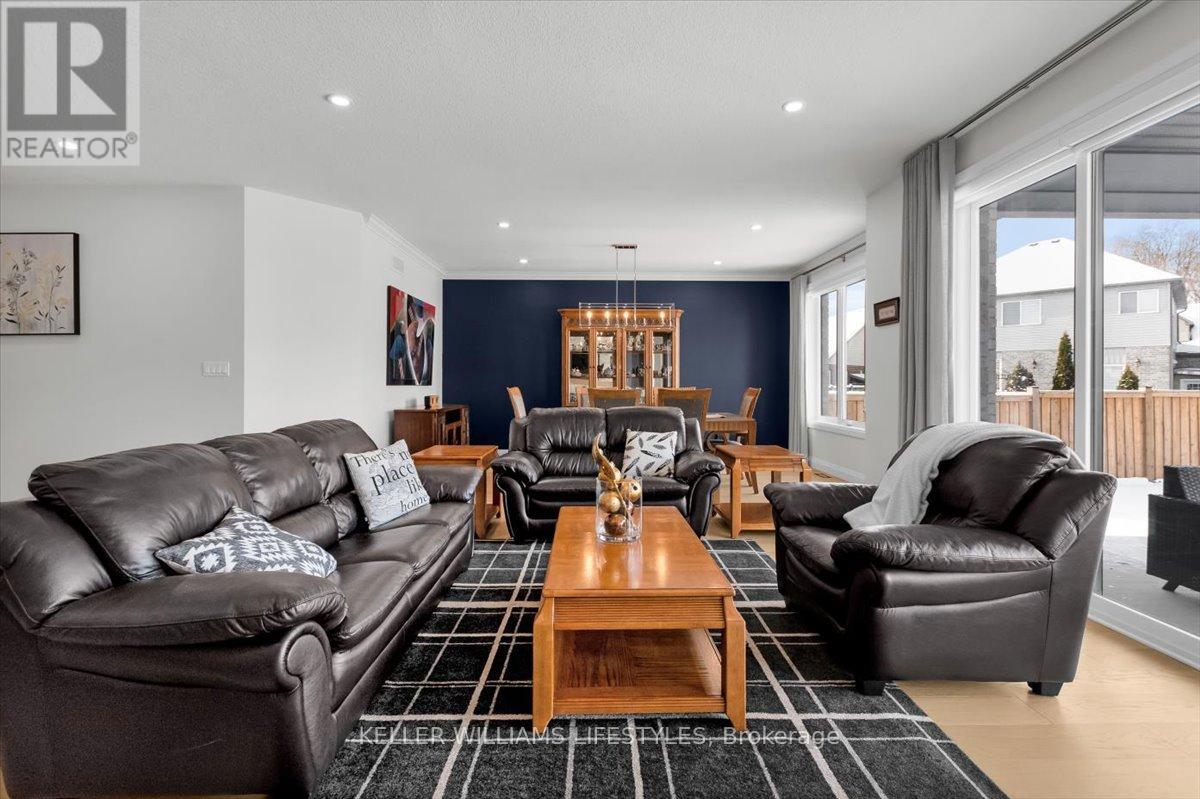 956 Eagletrace Drive, London North, Ontario  N6G 3X9 - Photo 16 - X12660772