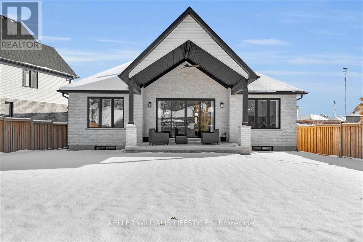 956 Eagletrace Drive, London North, Ontario  N6G 3X9 - Photo 48 - X12660772