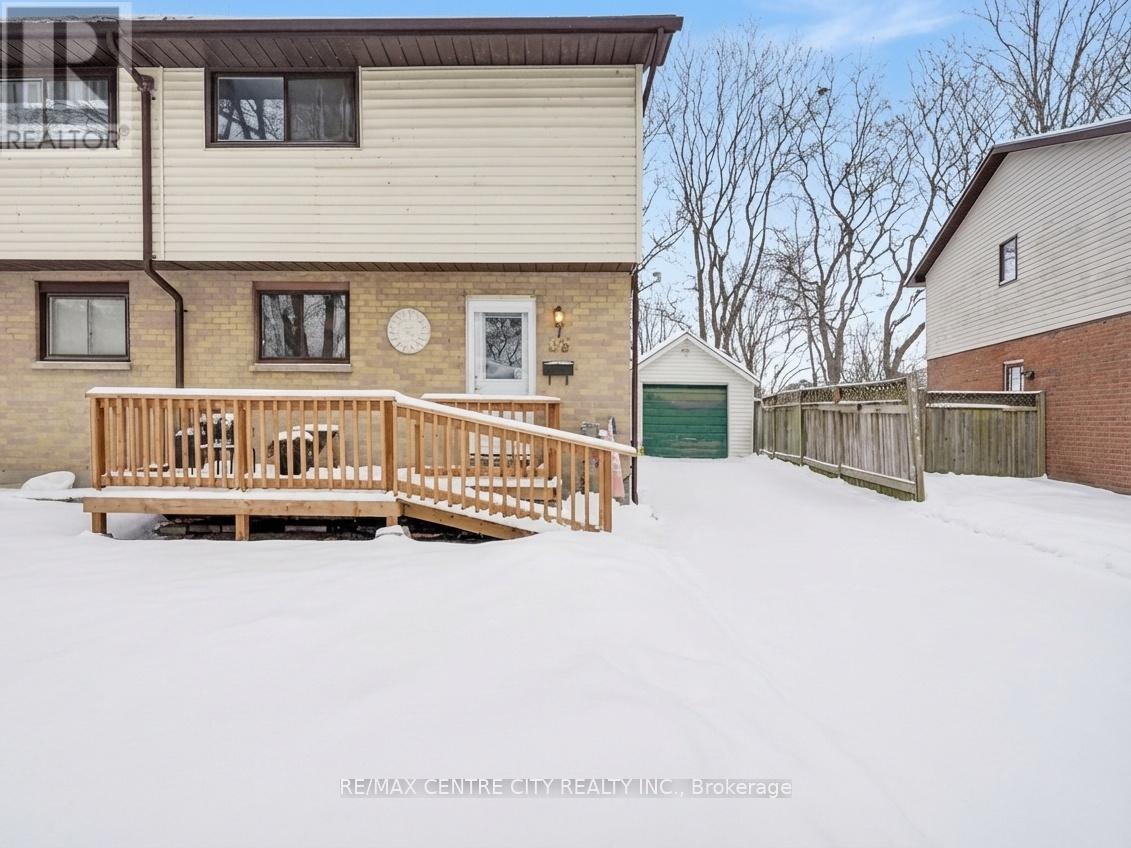 55 Mohegan Crescent, London East (East D), Ontario  N5V 2X7 - Photo 1 - X12660816