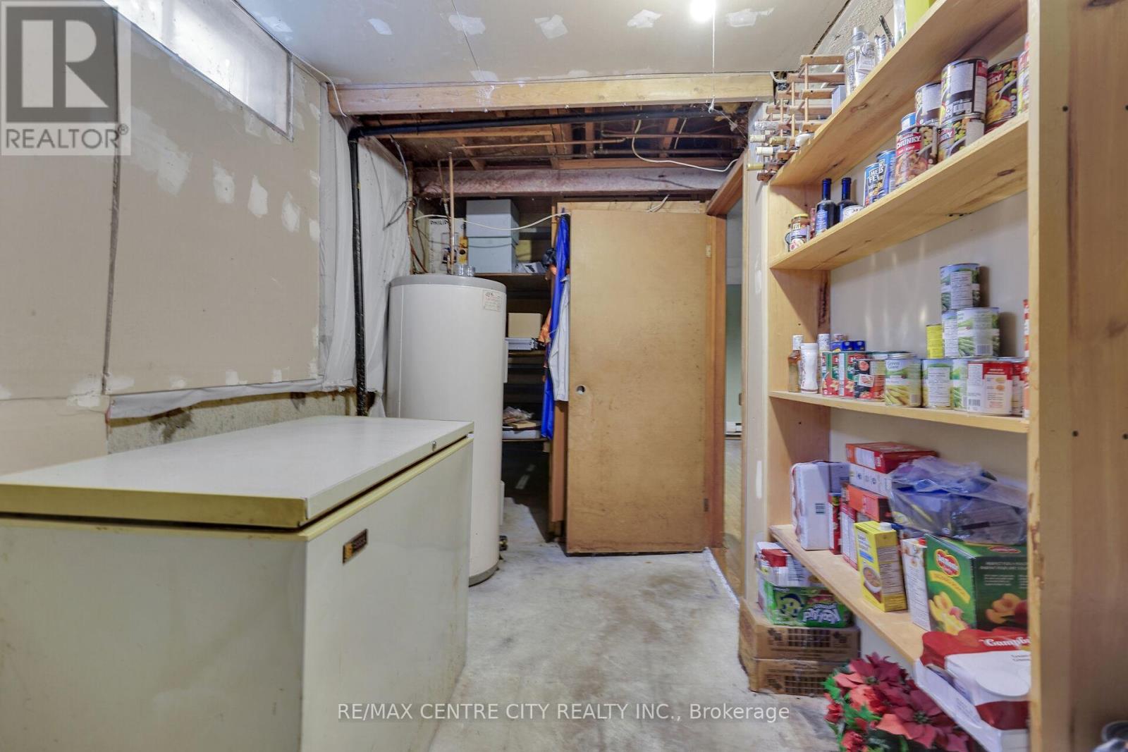 55 Mohegan Crescent, London East (East D), Ontario  N5V 2X7 - Photo 25 - X12660816