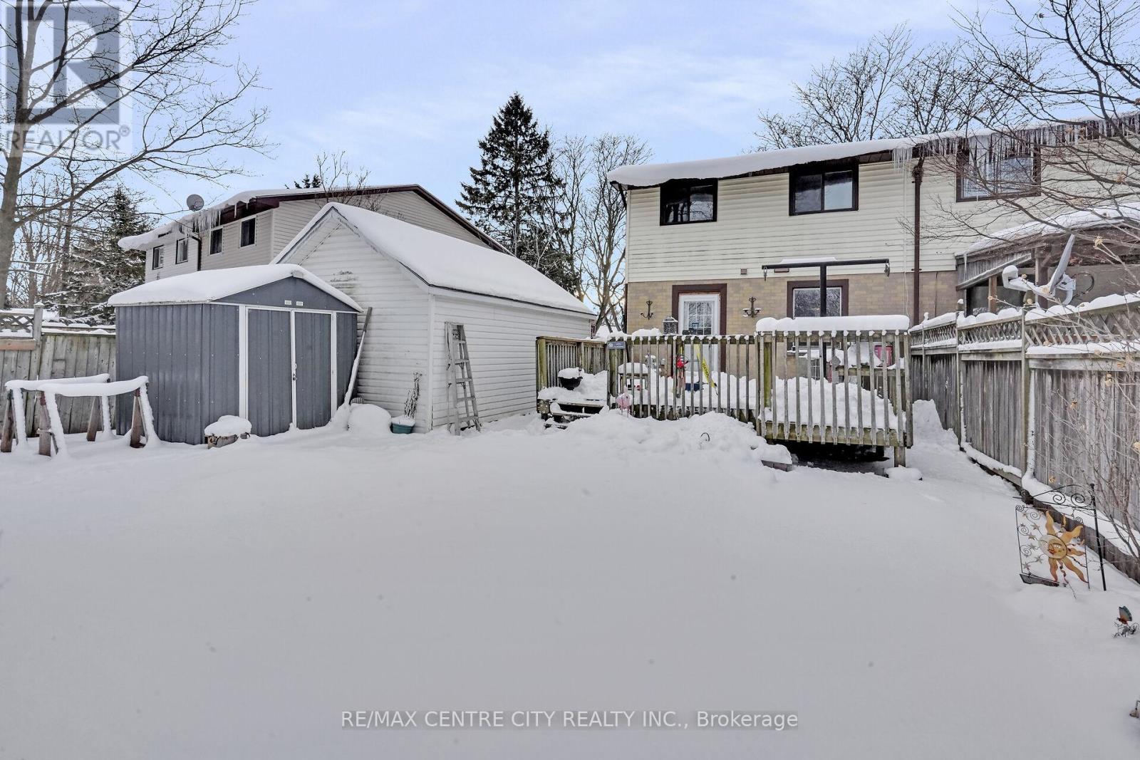 55 Mohegan Crescent, London East (East D), Ontario  N5V 2X7 - Photo 31 - X12660816
