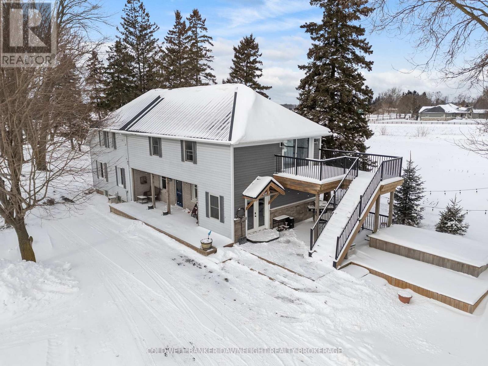 69818 London Road, South Huron (Usborne), Ontario  N0M 1K0 - Photo 1 - X12660846