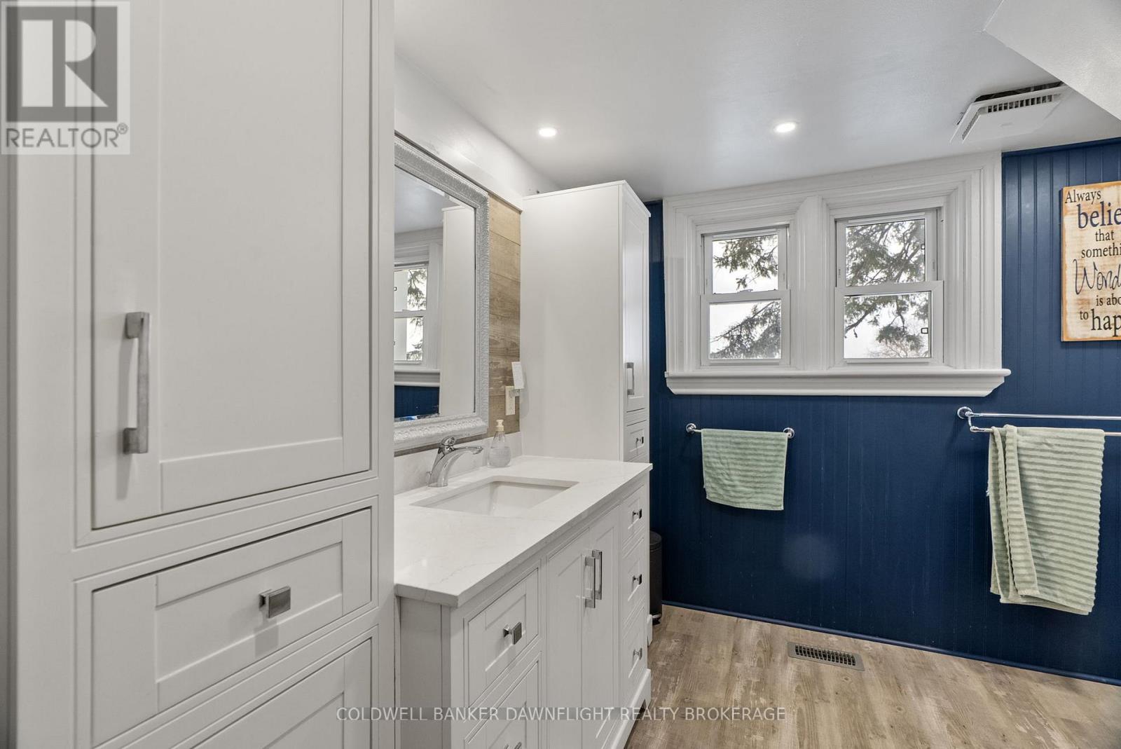 69818 London Road, South Huron (Usborne), Ontario  N0M 1K0 - Photo 13 - X12660846