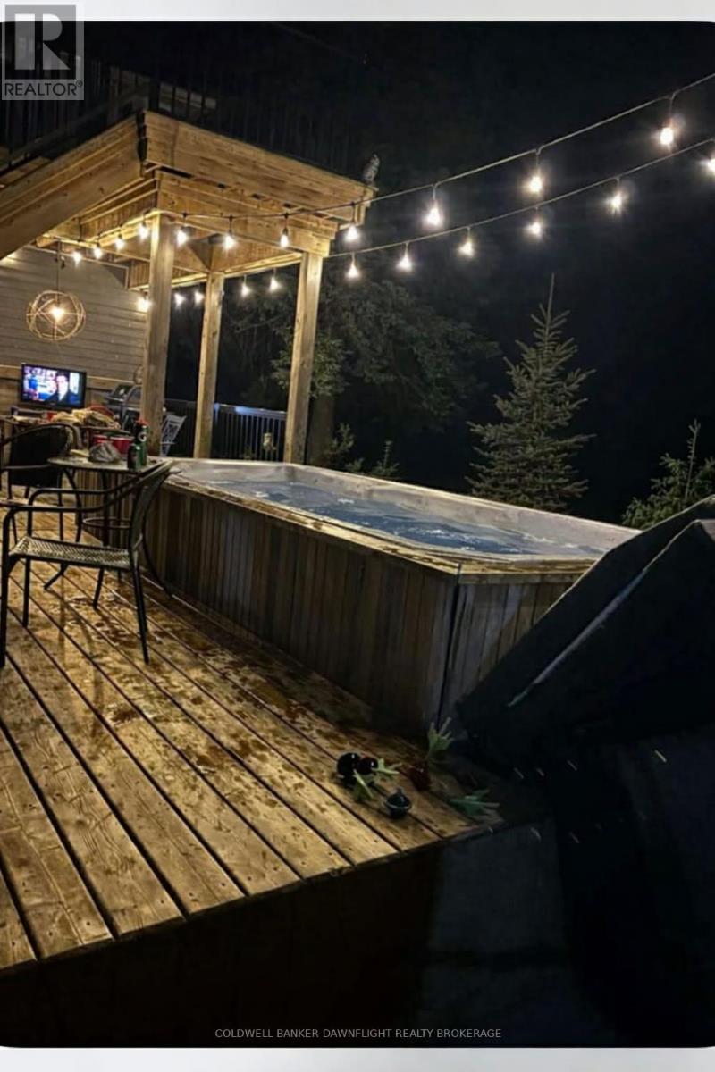 69818 London Road, South Huron (Usborne), Ontario  N0M 1K0 - Photo 31 - X12660846