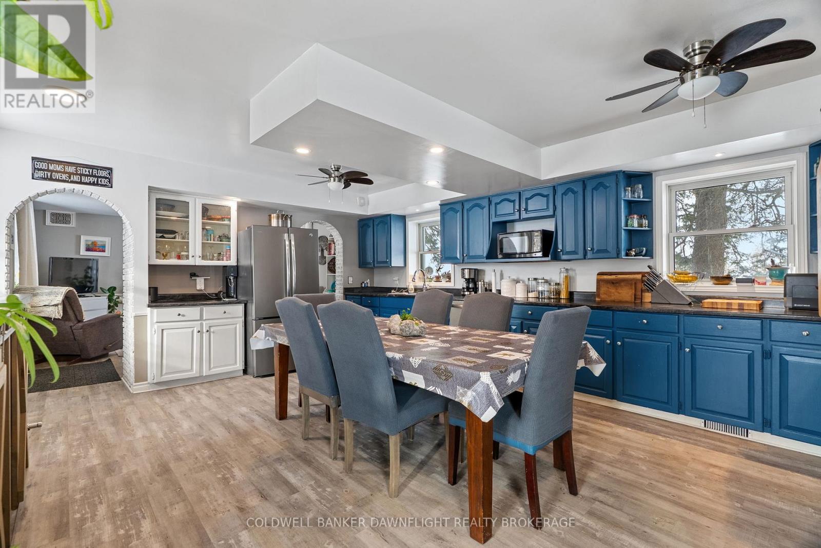 69818 London Road, South Huron (Usborne), Ontario  N0M 1K0 - Photo 8 - X12660846