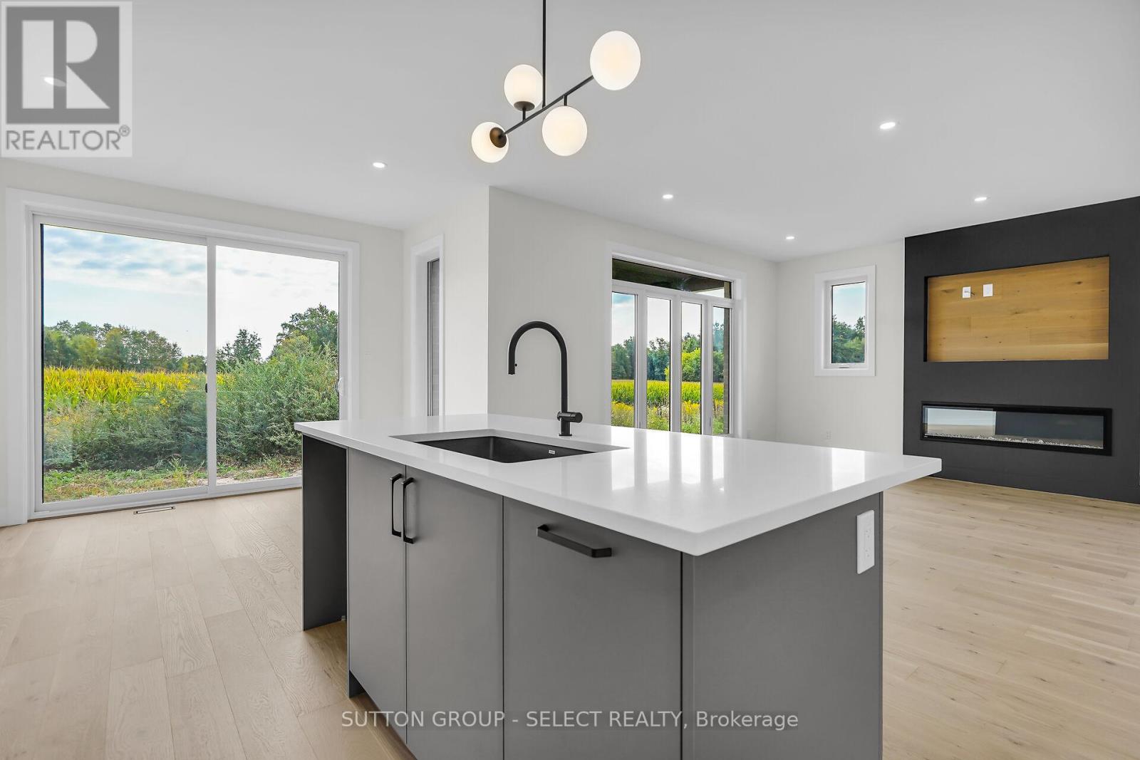 58 Briscoe Crescent, Strathroy-Caradoc (Ne), Ontario  N7G 0G3 - Photo 25 - X12660918