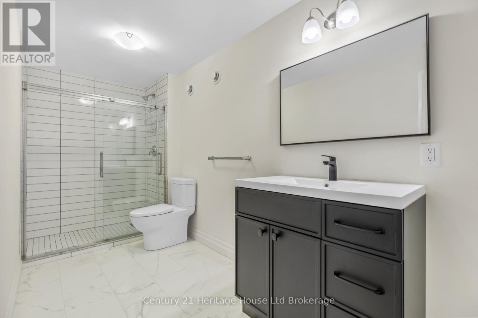 1038 Trailsway Avenue, London South, Ontario  N6K 0J2 - Photo 29 - X12660860