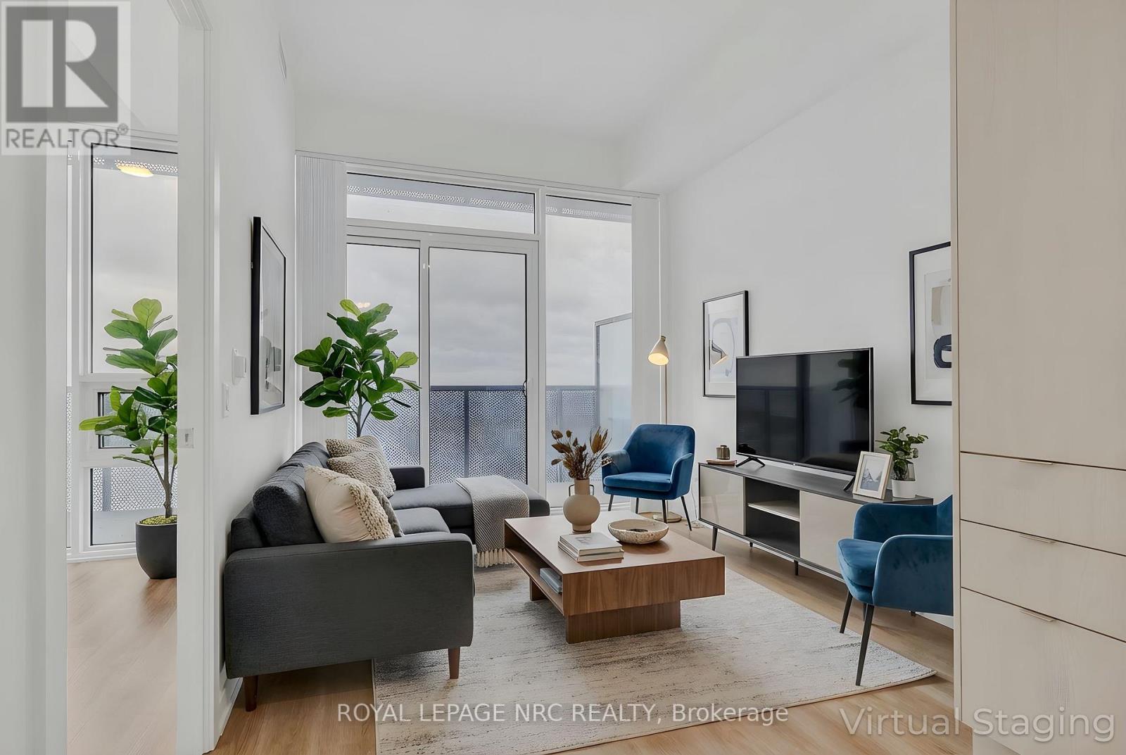 Suite 6908 - 138 Downes Street, Toronto, Ontario  M5E 0E4 - Photo 14 - C12660632