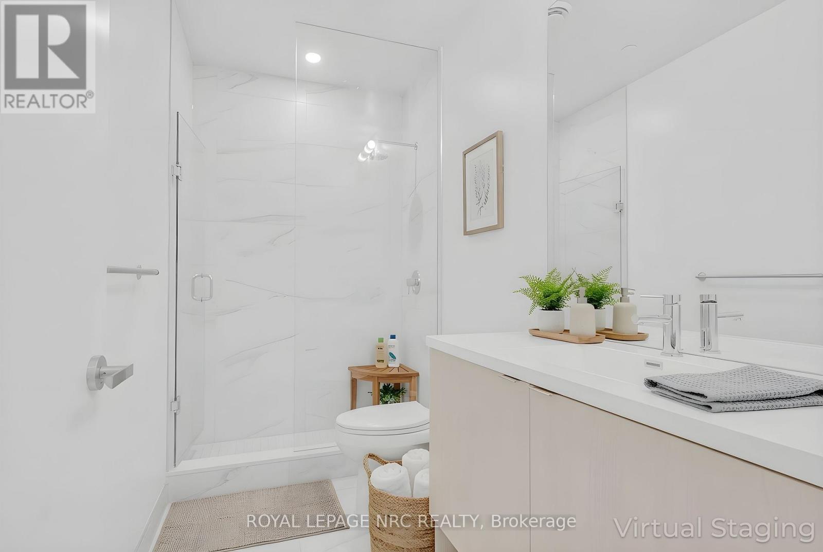 Suite 6908 - 138 Downes Street, Toronto, Ontario  M5E 0E4 - Photo 29 - C12660632