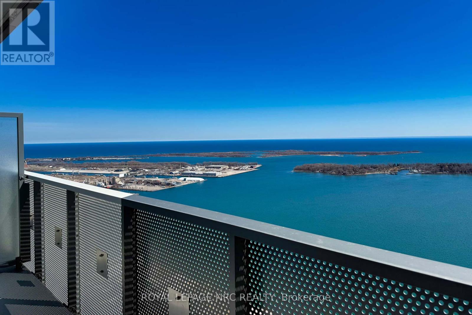 Suite 6908 - 138 Downes Street, Toronto, Ontario  M5E 0E4 - Photo 34 - C12660632