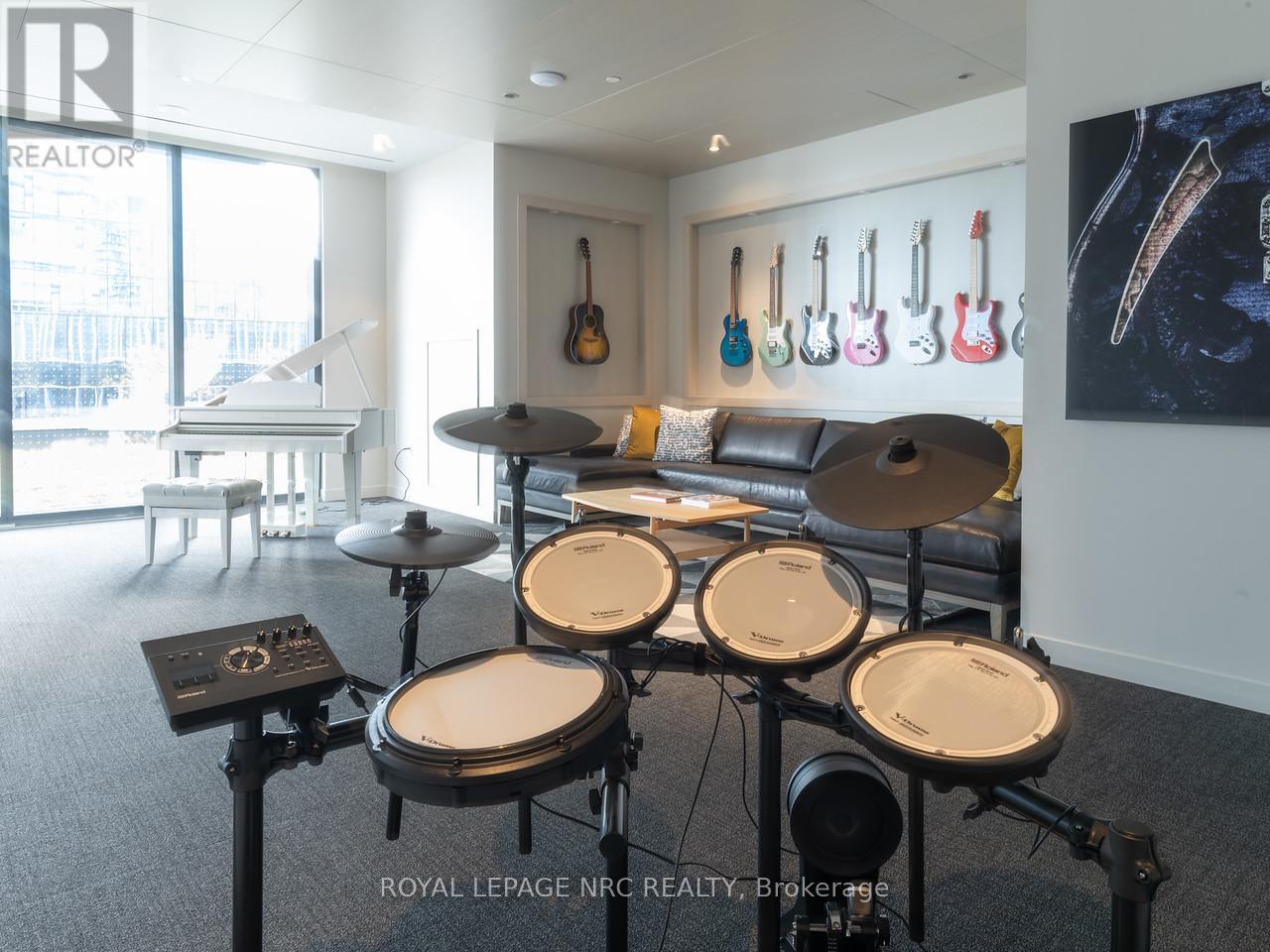 Suite 6908 - 138 Downes Street, Toronto, Ontario  M5E 0E4 - Photo 39 - C12660632