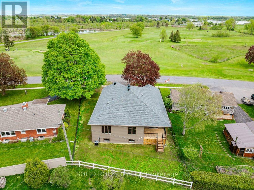 30 Lakeview Drive, South Dundas, Ontario  K0E 1K0 - Photo 5 - X12166485