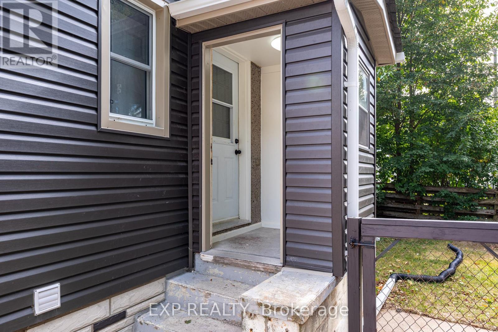 3047 Saint Patrick Avenue, Niagara Falls, Ontario  L2J 2M7 - Photo 33 - X12660660