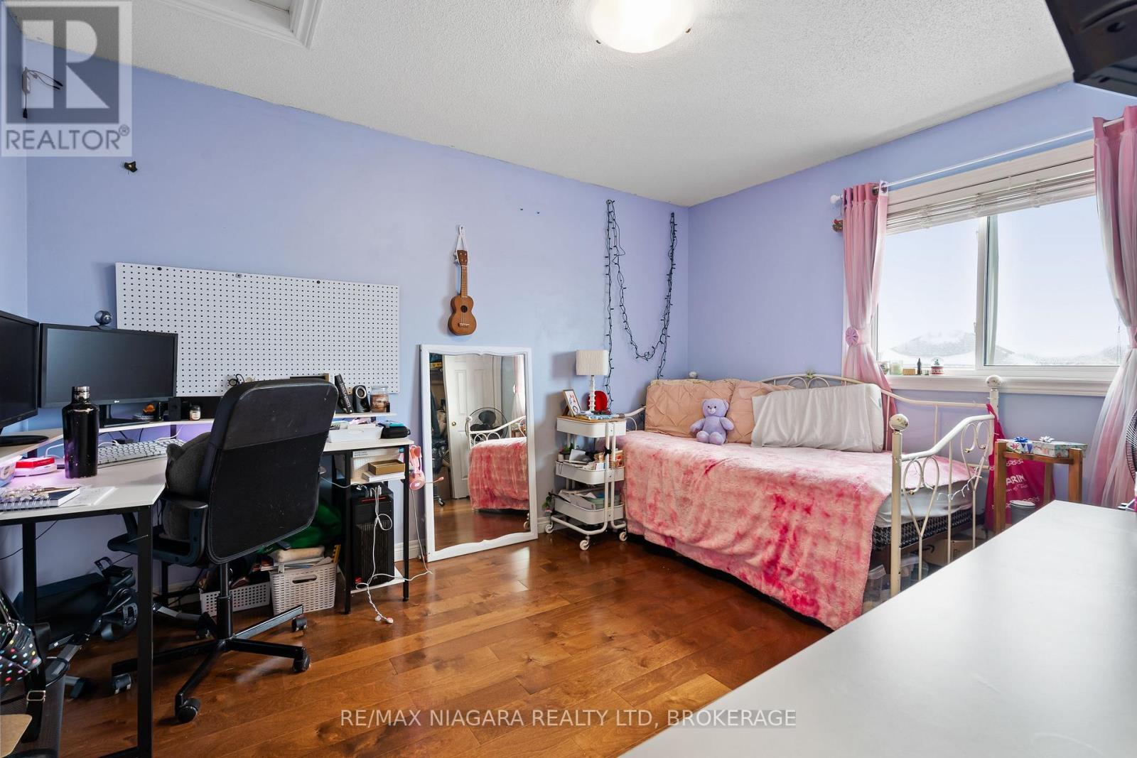 7 Honey Locust Circle, Thorold, Ontario  L2V 5E3 - Photo 14 - X12660802