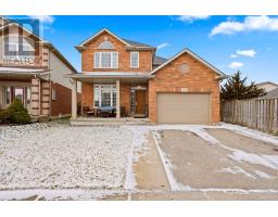 7 HONEY LOCUST CIRCLE, Thorold, Ontario