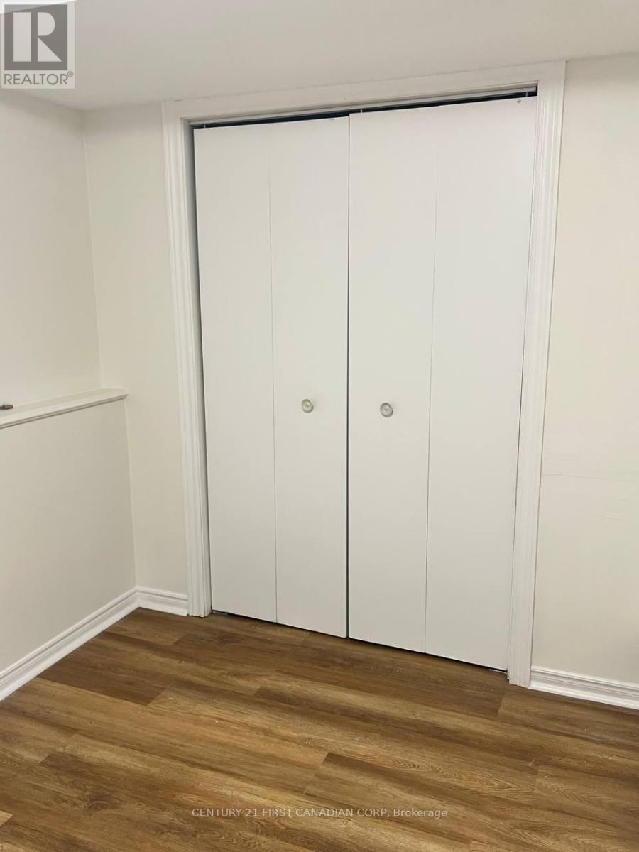 111 Lincoln Place, London South, Ontario  N6C 2C3 - Photo 15 - X12639292