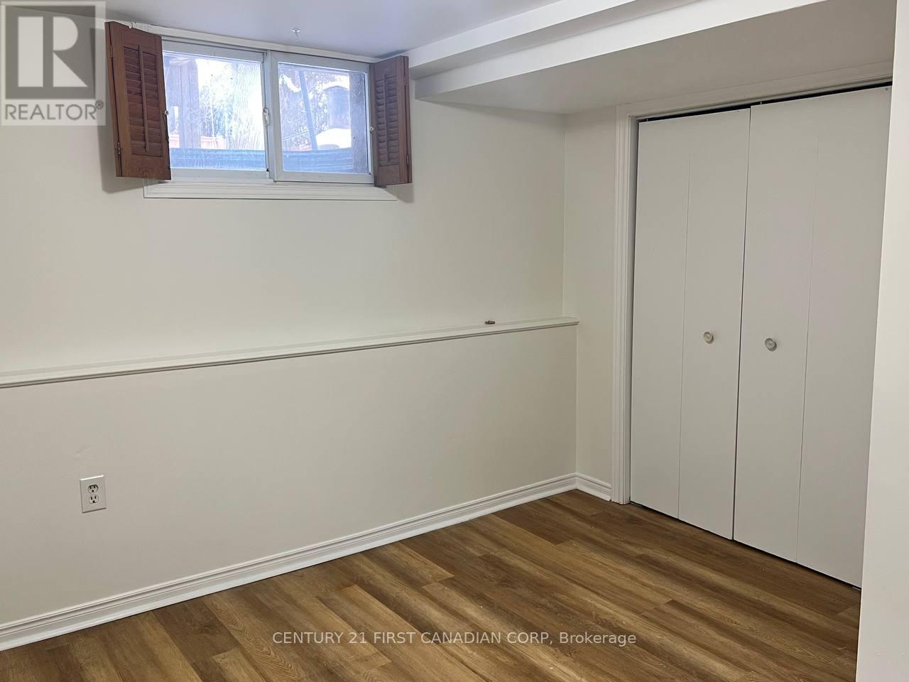 111 Lincoln Place, London South, Ontario  N6C 2C3 - Photo 11 - X12639292