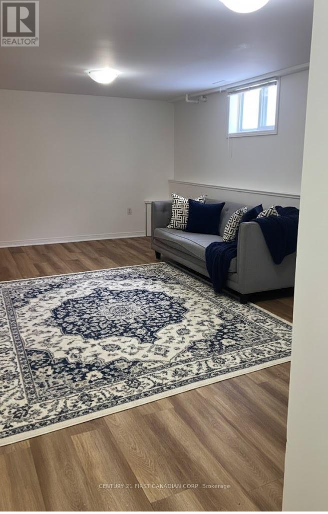 111 Lincoln Place, London South, Ontario  N6C 2C3 - Photo 8 - X12639292