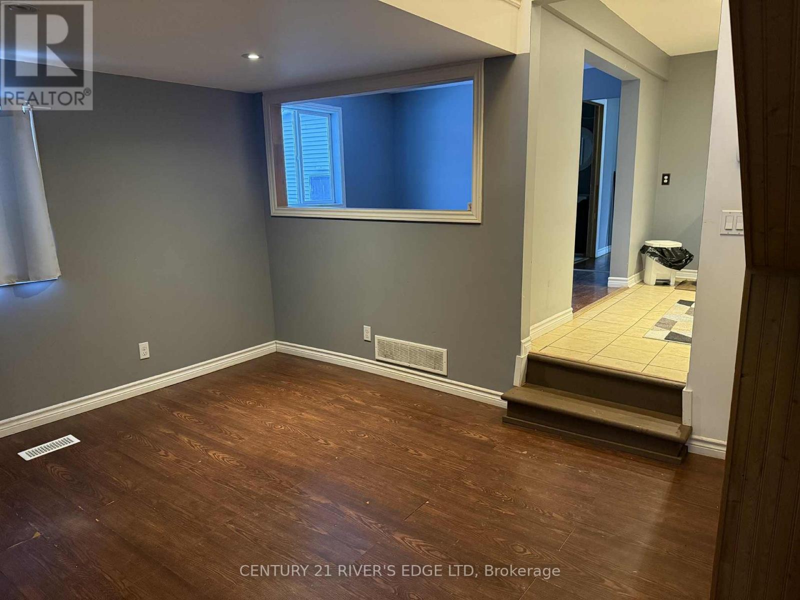 101 Schofield Avenue, Brockville, Ontario  K6V 4M7 - Photo 3 - X12660882