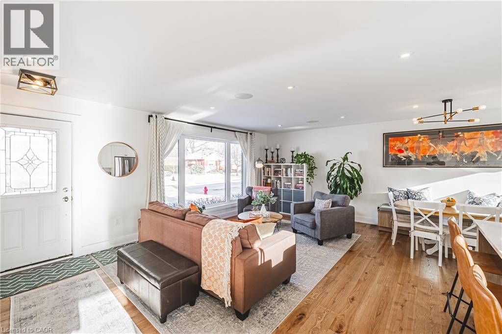 14 Mulock Avenue, Hamilton, Ontario  L8T 1H3 - Photo 4 - 40795483