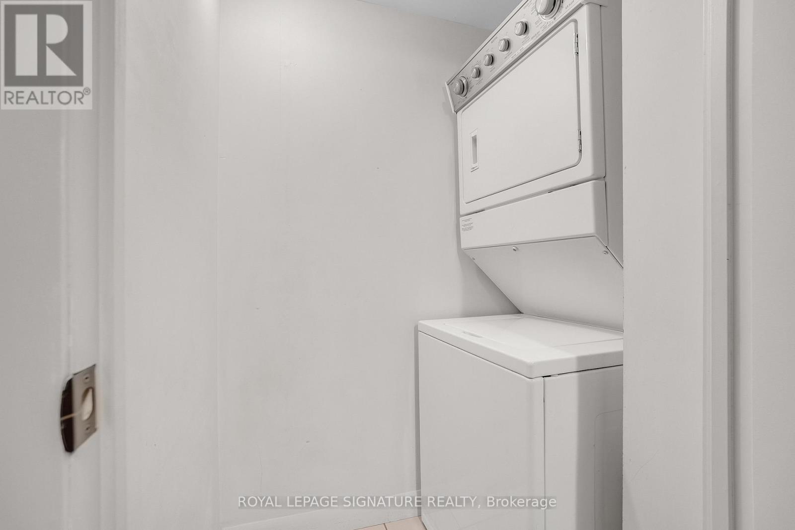 317 - 15 Bruyeres Mews, Toronto, Ontario  M5V 0A7 - Photo 28 - C12660594