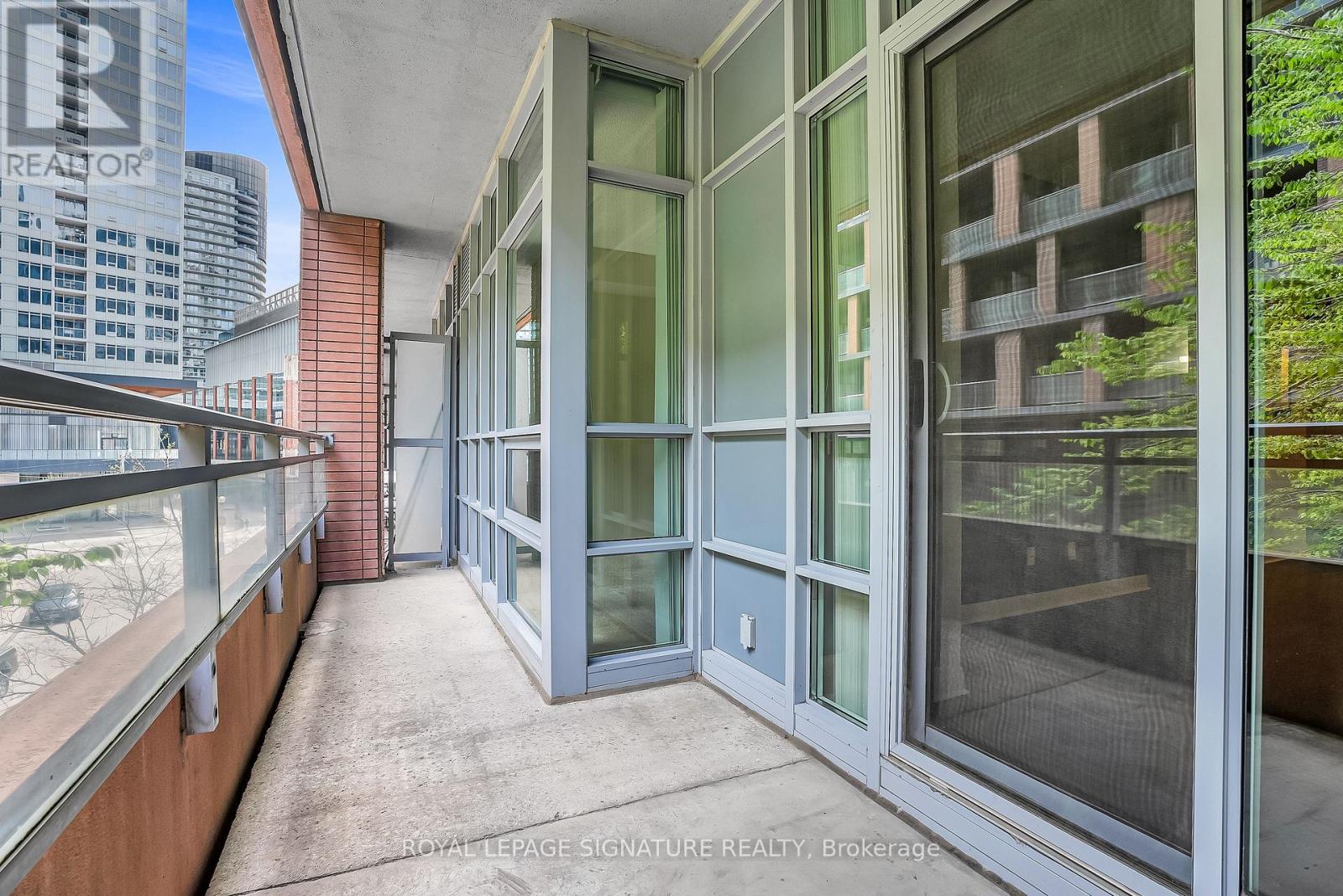 317 - 15 Bruyeres Mews, Toronto, Ontario  M5V 0A7 - Photo 32 - C12660594