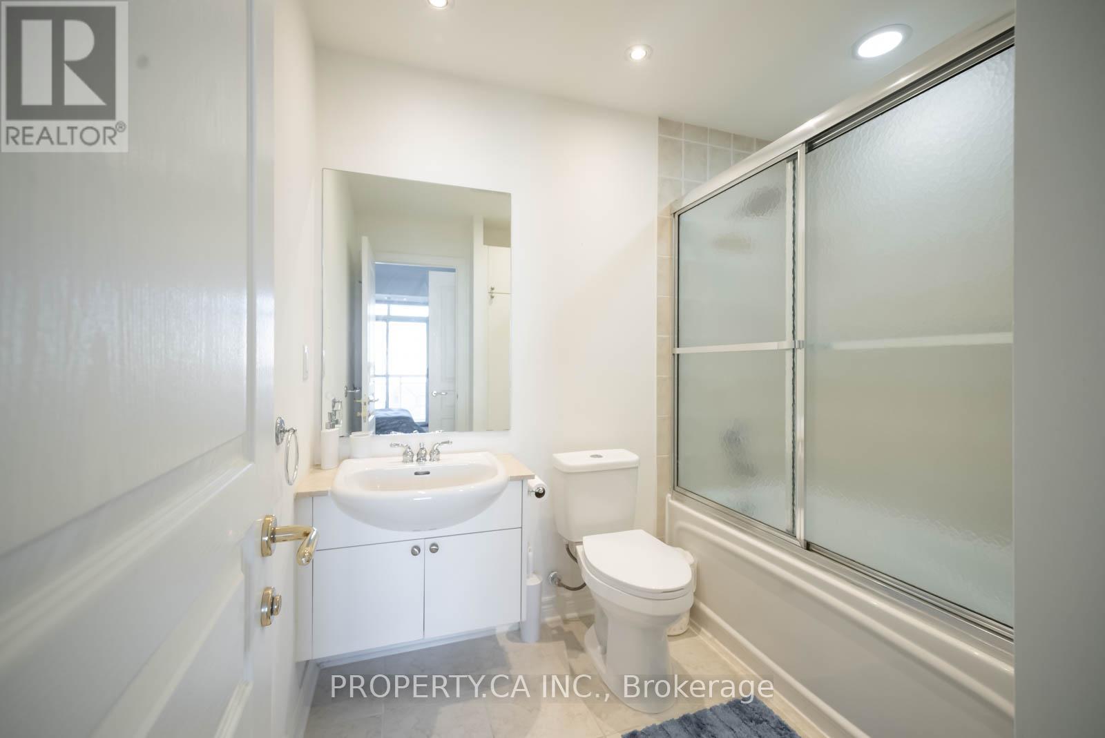 1103 - 100 Hayden Street, Toronto, Ontario  M4Y 3C7 - Photo 13 - C12660602