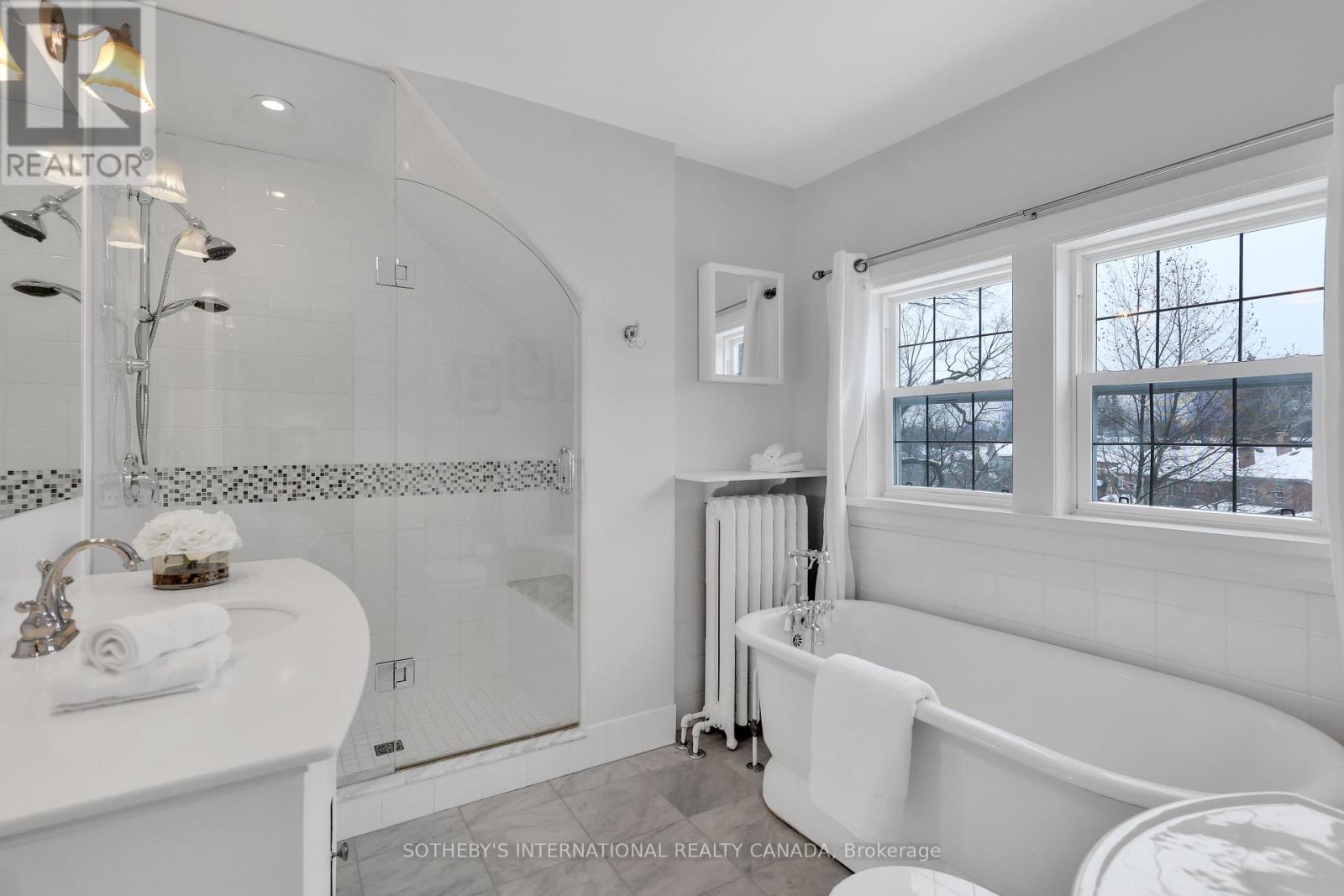 68 Astley Avenue, Toronto, Ontario  M4W 3B4 - Photo 41 - C12660616