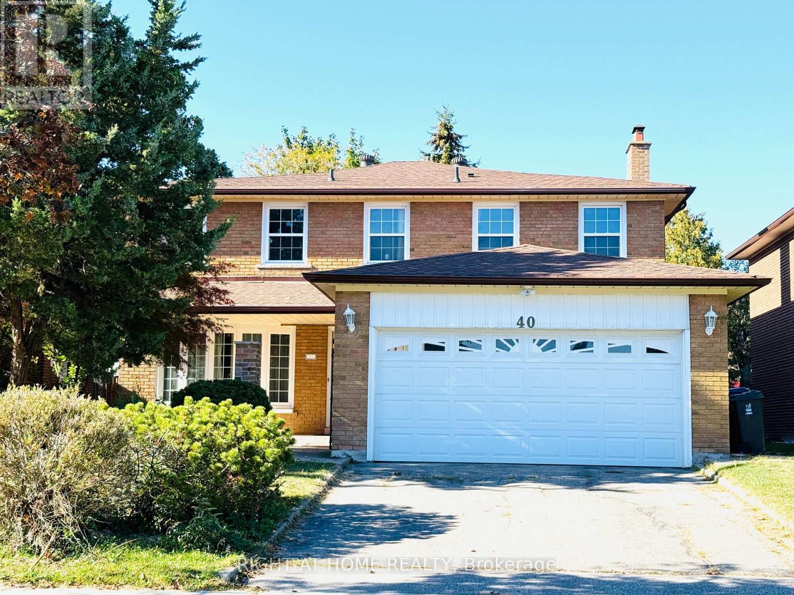 40 Rockland Drive, Toronto, Ontario  M2M 2Y9 - Photo 1 - C12660622