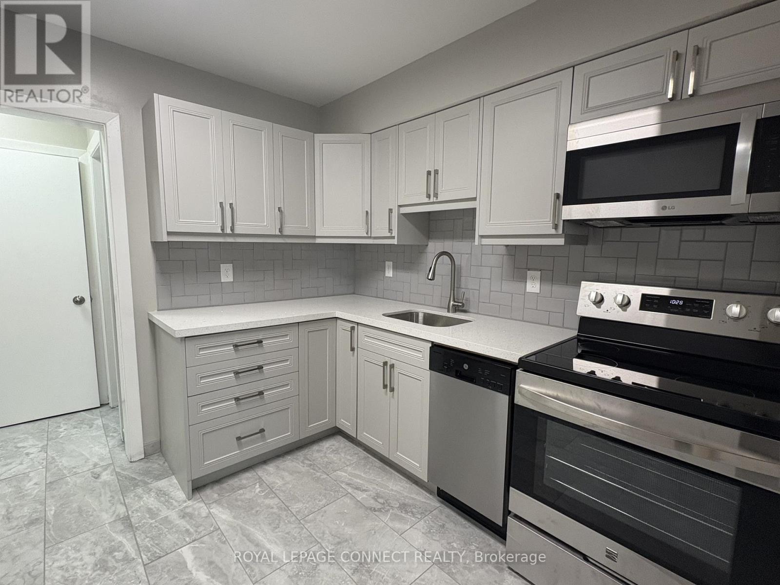 Unit 1 - 233 Pannahill Road, Toronto, Ontario  M3H 4N9 - Photo 5 - C12660646