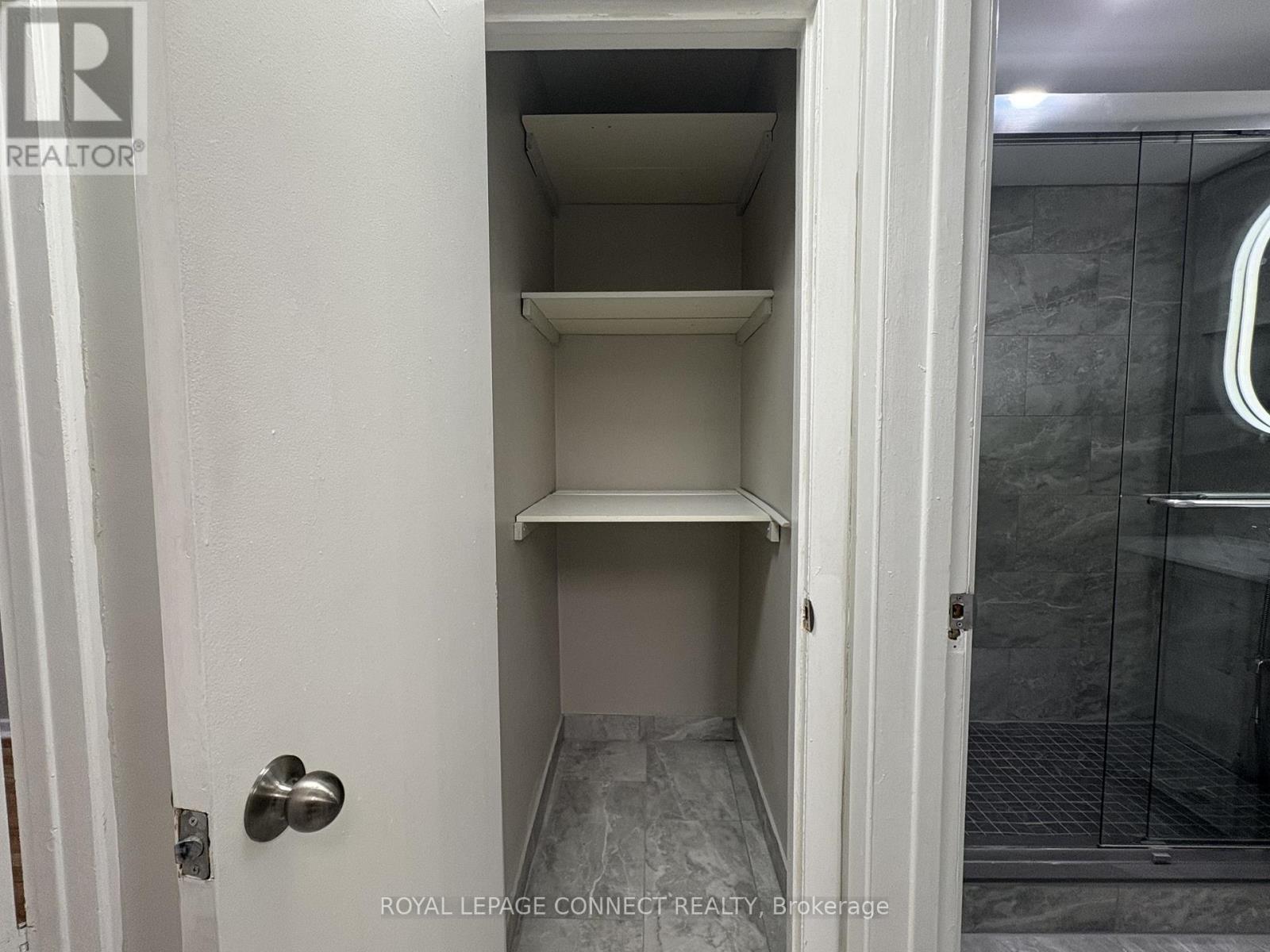 Unit 1 - 233 Pannahill Road, Toronto, Ontario  M3H 4N9 - Photo 9 - C12660646