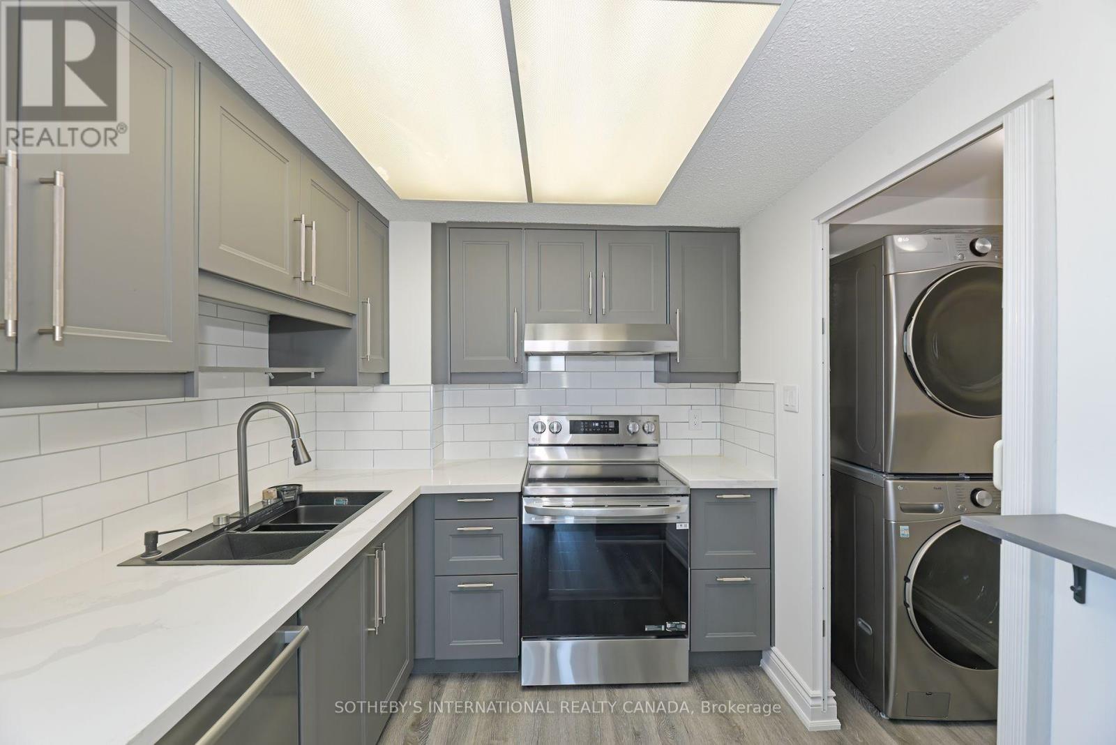 1205 - 3000 Bathurst Street, Toronto, Ontario  M6B 3B4 - Photo 11 - C12660742